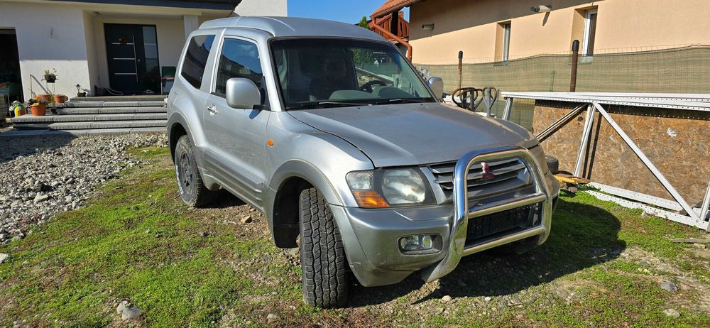 Vand Schimb Mitsubishi Pajero3.2 astepet oferte:MOTOR,ATV,UTILAJ Eetc.