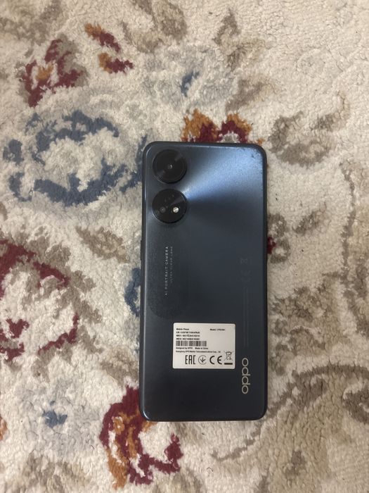 Оппо рено 8 Т в илеальном состоянии