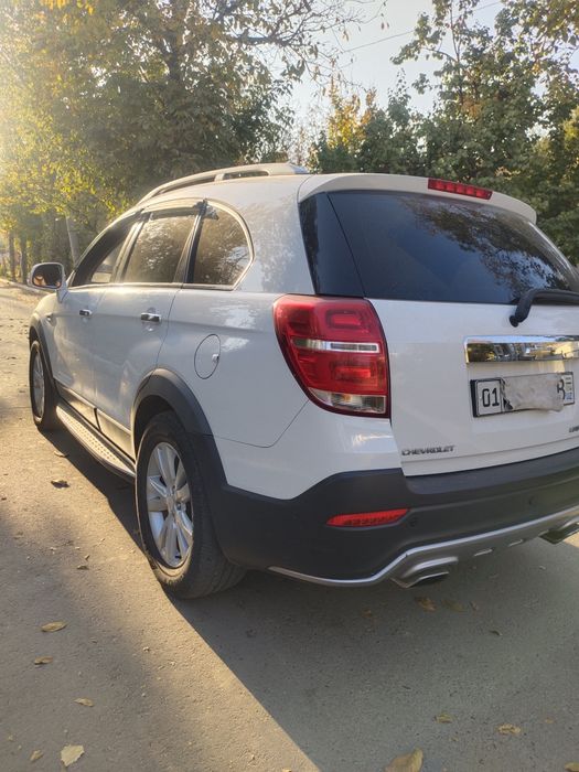 Captiva 3+ yili 2015 Yil o'zimniki Avtomat radnoy xolatda benzinda Oq