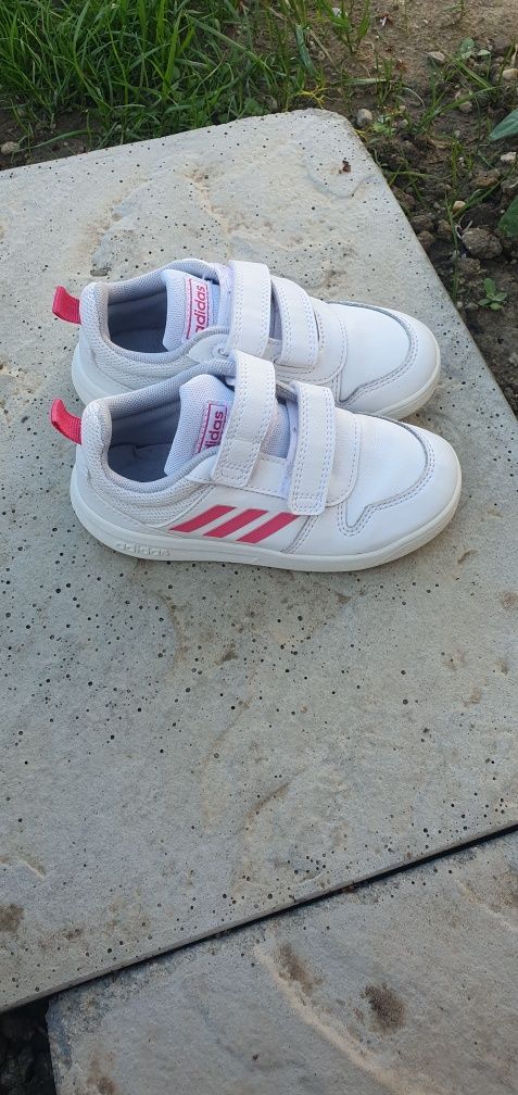 Adidas copii marime 26 1/2