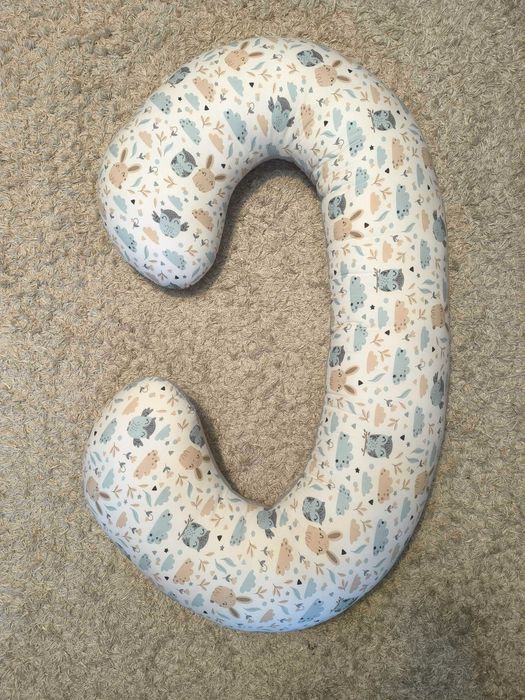 Perna gravide mutifunctionala in forma literei C