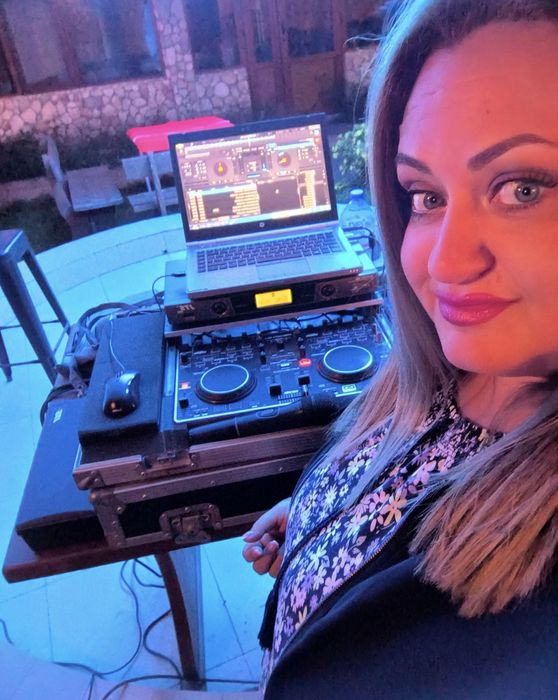 DJ + певица от 60 лв./час