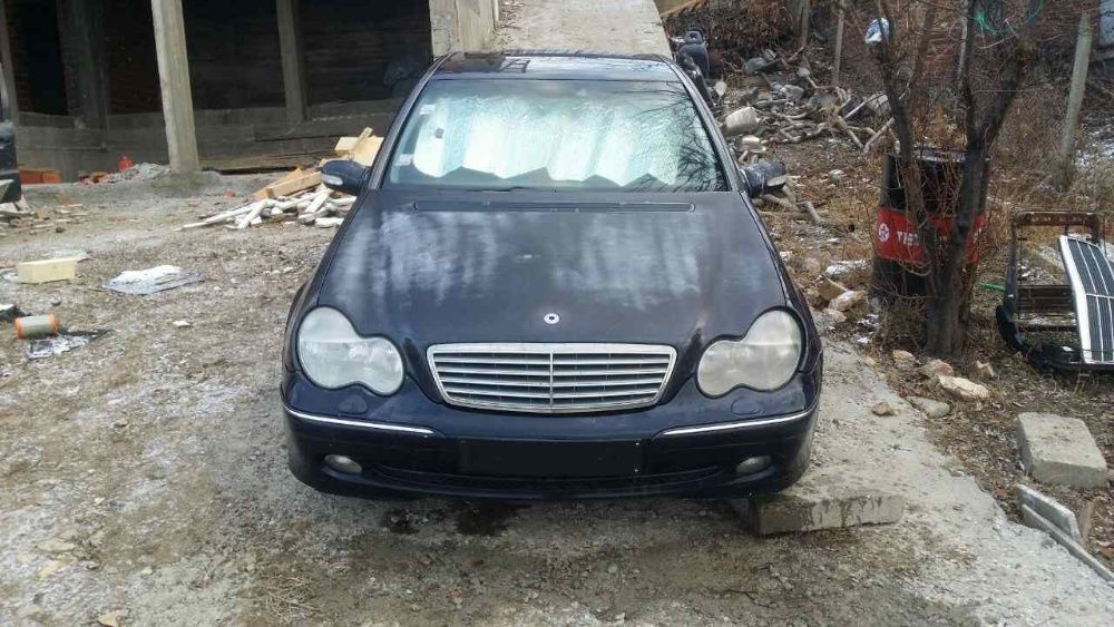 mercedes C 180 na 4asti za 4asti