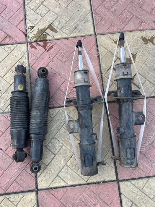 Амортизаторы на Hyundai accent