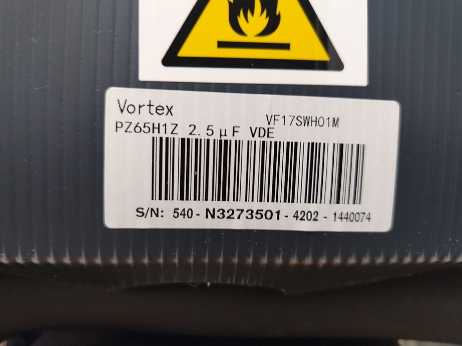 Vând ladă frigorifică VORTEX preț 850 fix