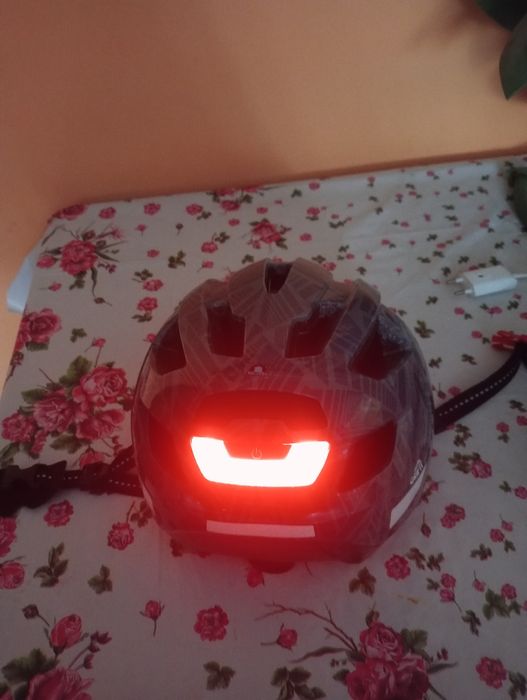 Casca  pentru bike sau trotinete