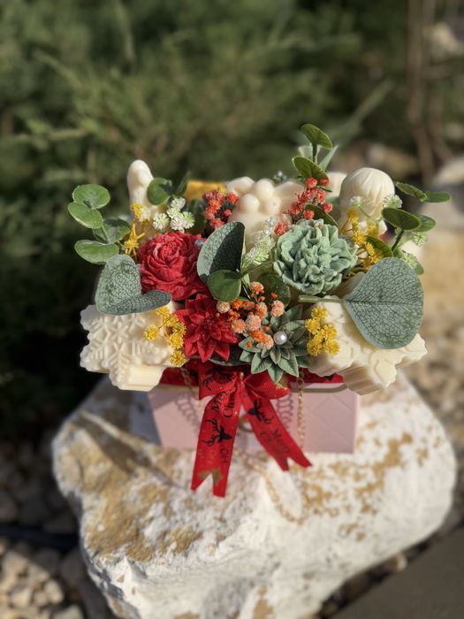 Buchet din ceară de soia parfumată – cadoul perfect, handmade!