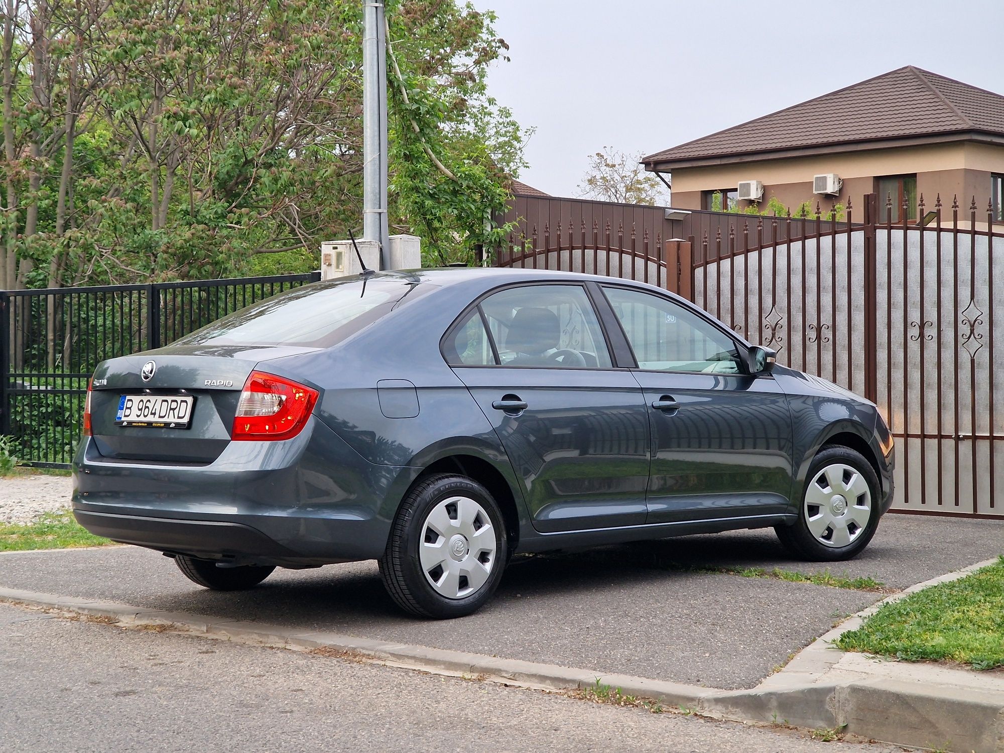 Skoda RAPID * 8.2018 * 50000 KM * 1.0 TSI 100 CP Euro 6 * Berlina *