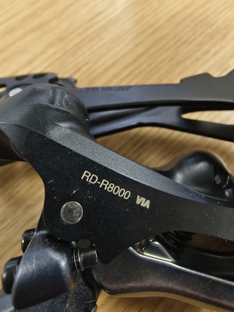 Заден дерайльор RD-RX810 11 скорости