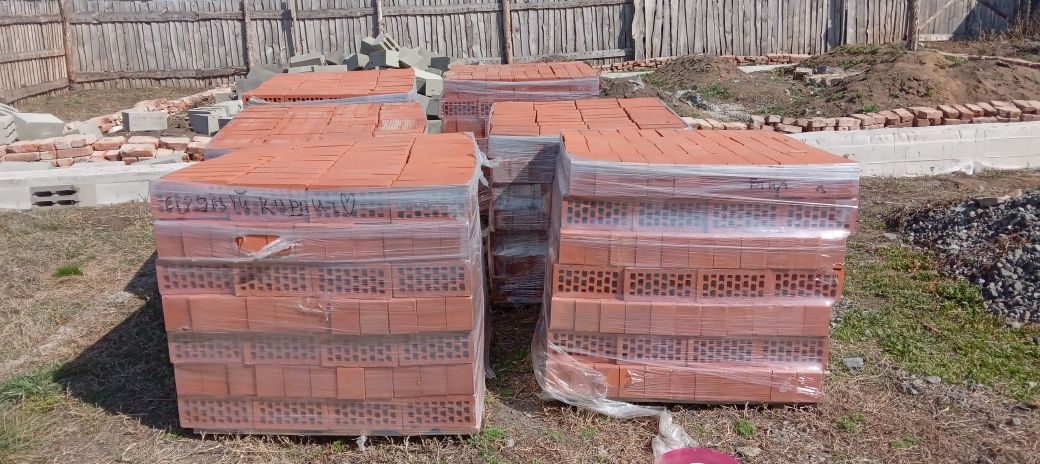 Продам облицовочный кирпич