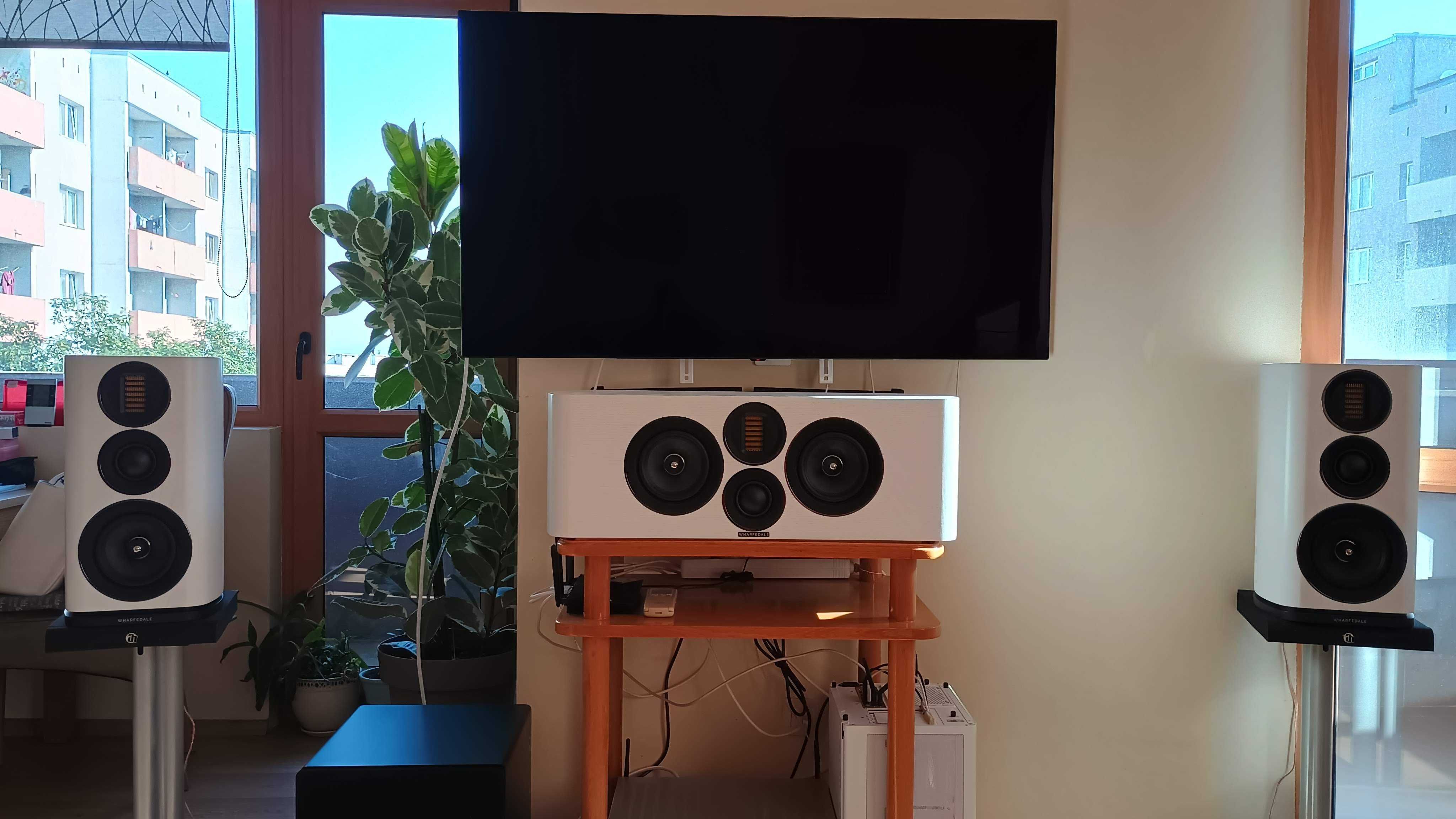 Kомплект тонколони Wharfedale EVO 4 – EVO 4.2, 4.C и 4.1