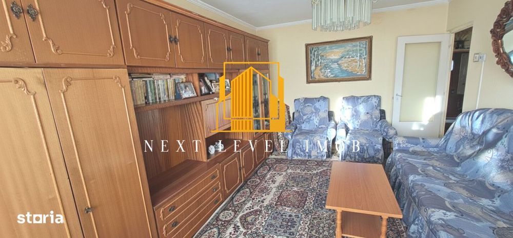 Apartament 3 camere decomandat - Strada Traian colt cu Vasile Lupu