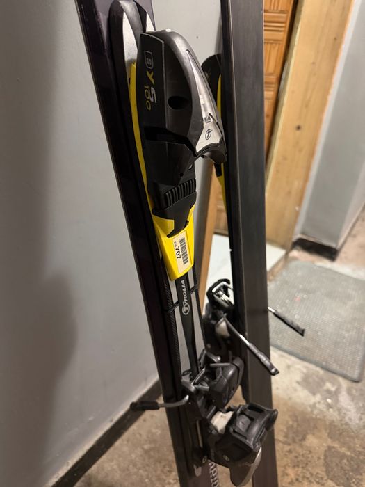 Карвинг Ски ATOMIC +автомати  164 см