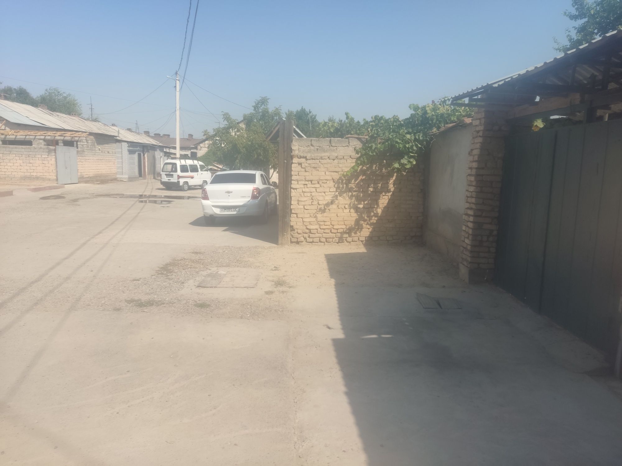 Продается участок в Яшнабадском районе, Шумиловском городке.