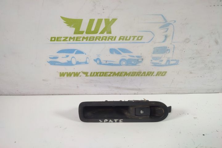 Buton geam geamuri stanga spate 156013870 Renault Megane 1 (facelift) seria