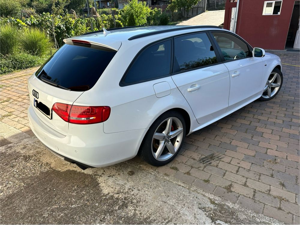 Audi A4 B8 2.0 TDi S-Line