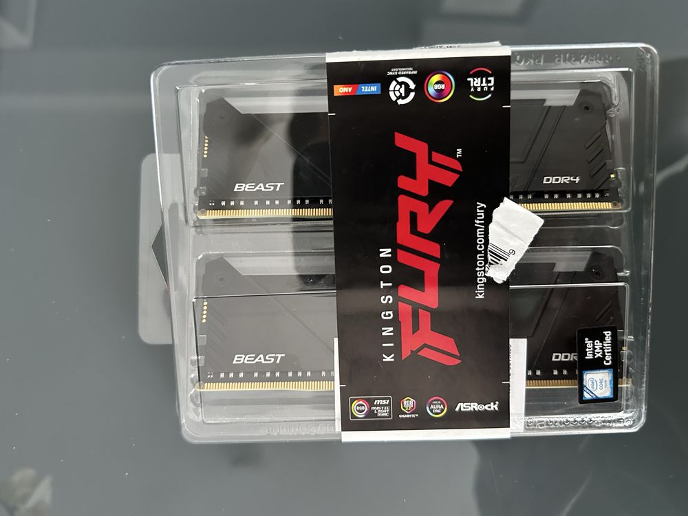 Оперативна памет Kingston - FURY Beast RGB, 64GB, DDR4, 3600MHz