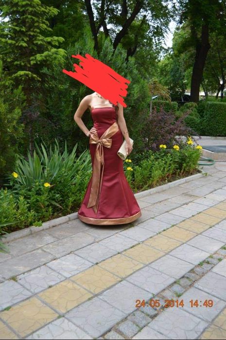 Абитуриентска рокля