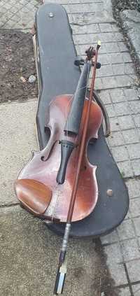 Стара цигулка Кремона