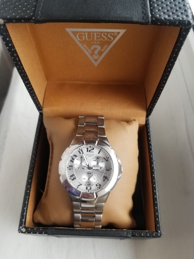 Ceas Guess Steel