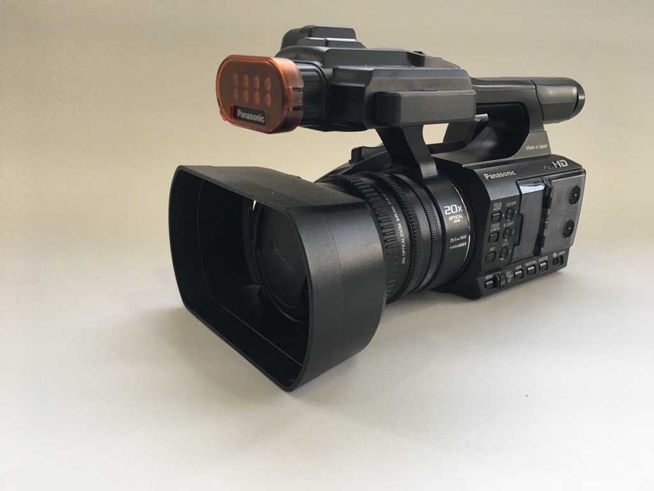 Професионална видеокамера Panasonic AG-AC30 - отлично състояние
