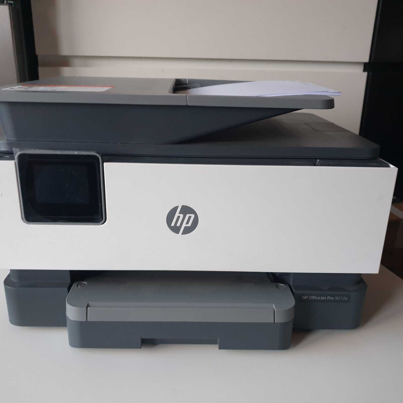 Мултифункционално мастиленоструйно устройство HP OfficeJet Pro 9012e