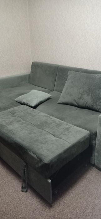 Диван  б/у в хорошем состоянии