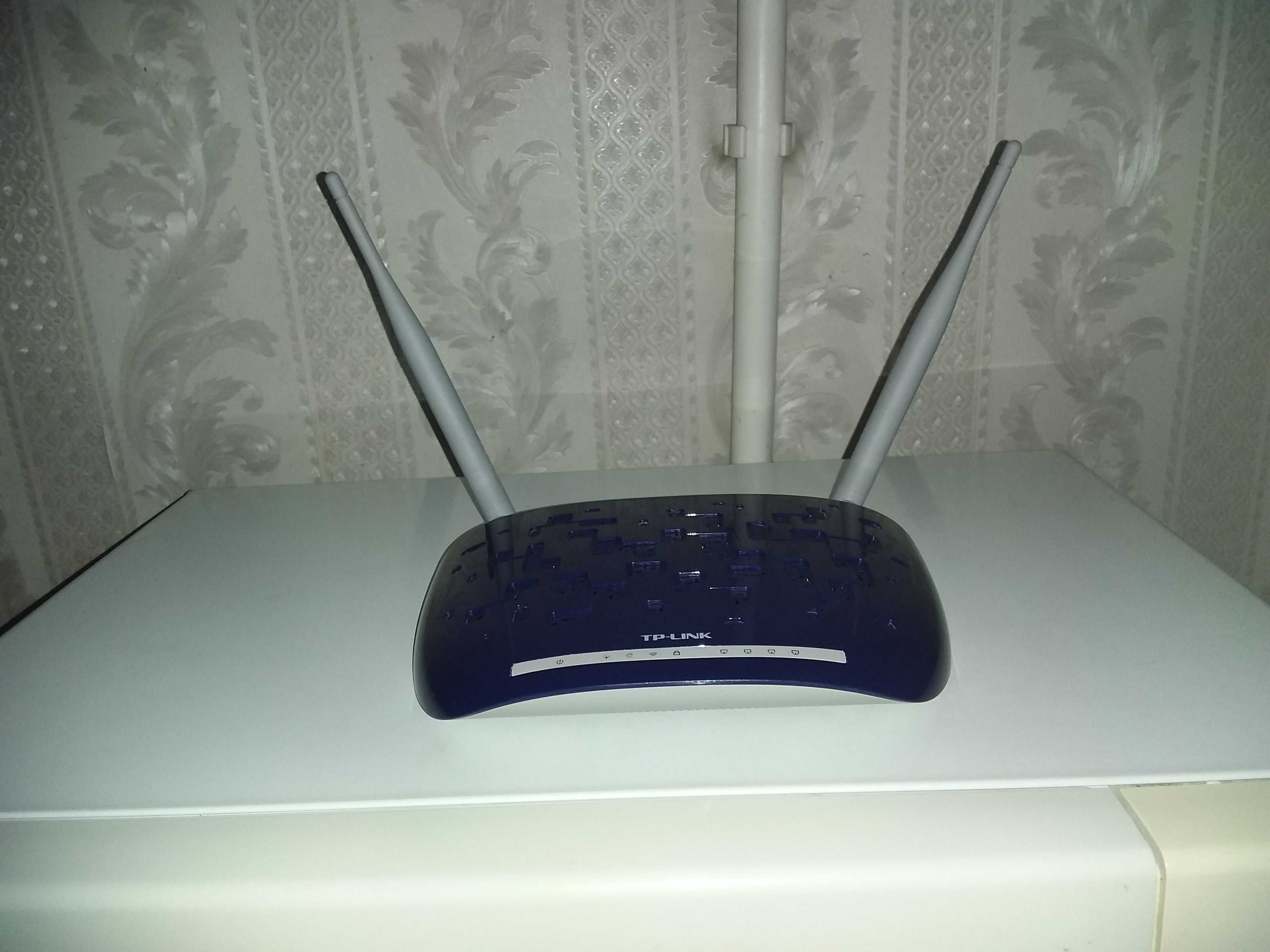 Универсальный Вай-Фай Wi-Fi  роутер TP-LINK TD-W8960N ADSL2+ ОПТИКА