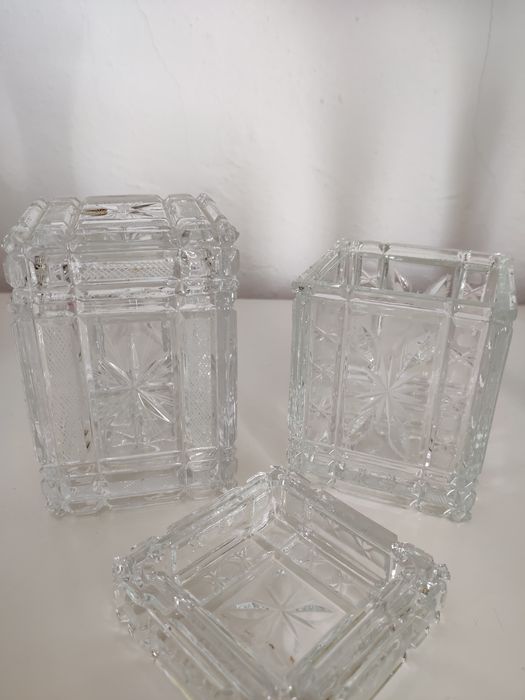 Set decorativ din cristal – vaze, sfeșnice și boluri elegante - Brasov