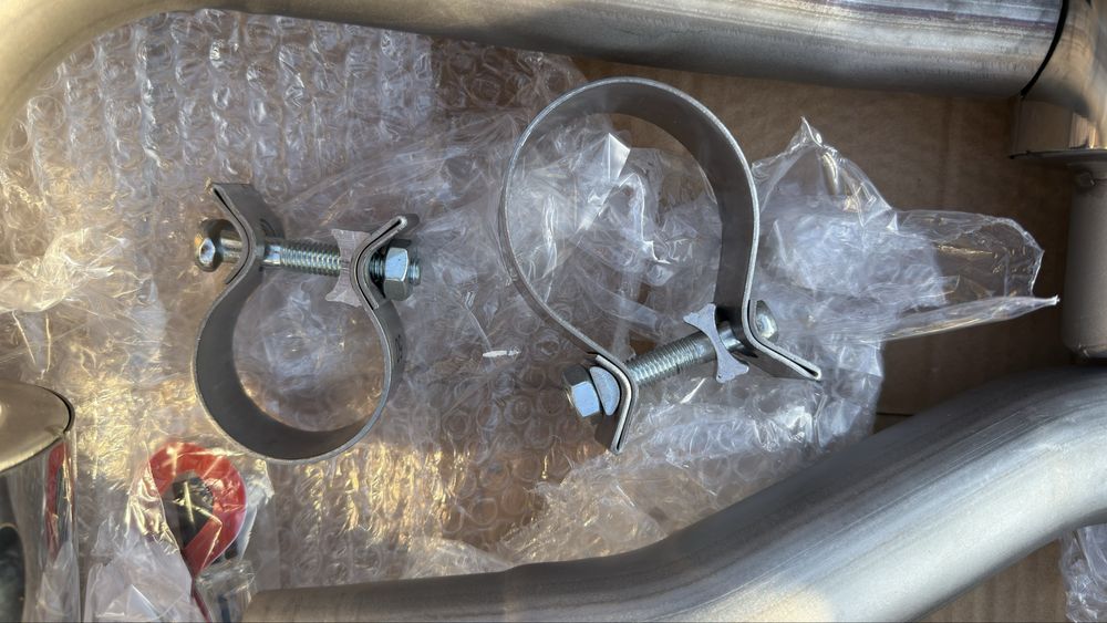 Bmw f30 m3 задна броня + накрайници