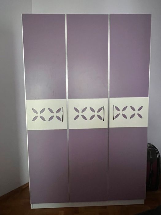 Детска стая запазена
