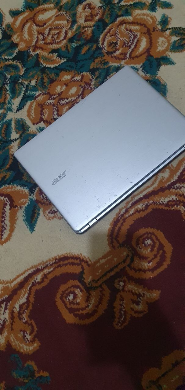 Acer Aspire V5-122P
