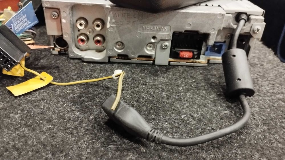 Продавам Pioneer deh-p6000ub