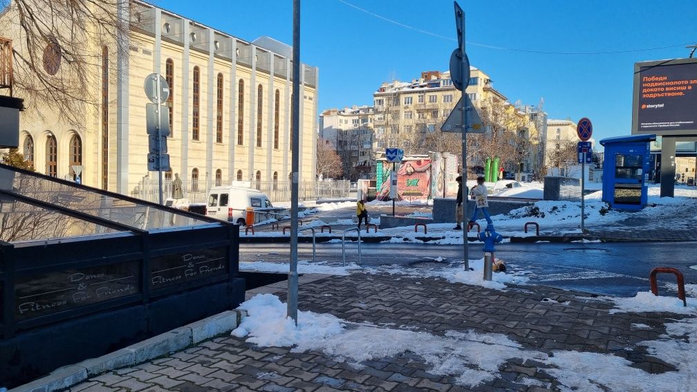 Давам помещение под наем