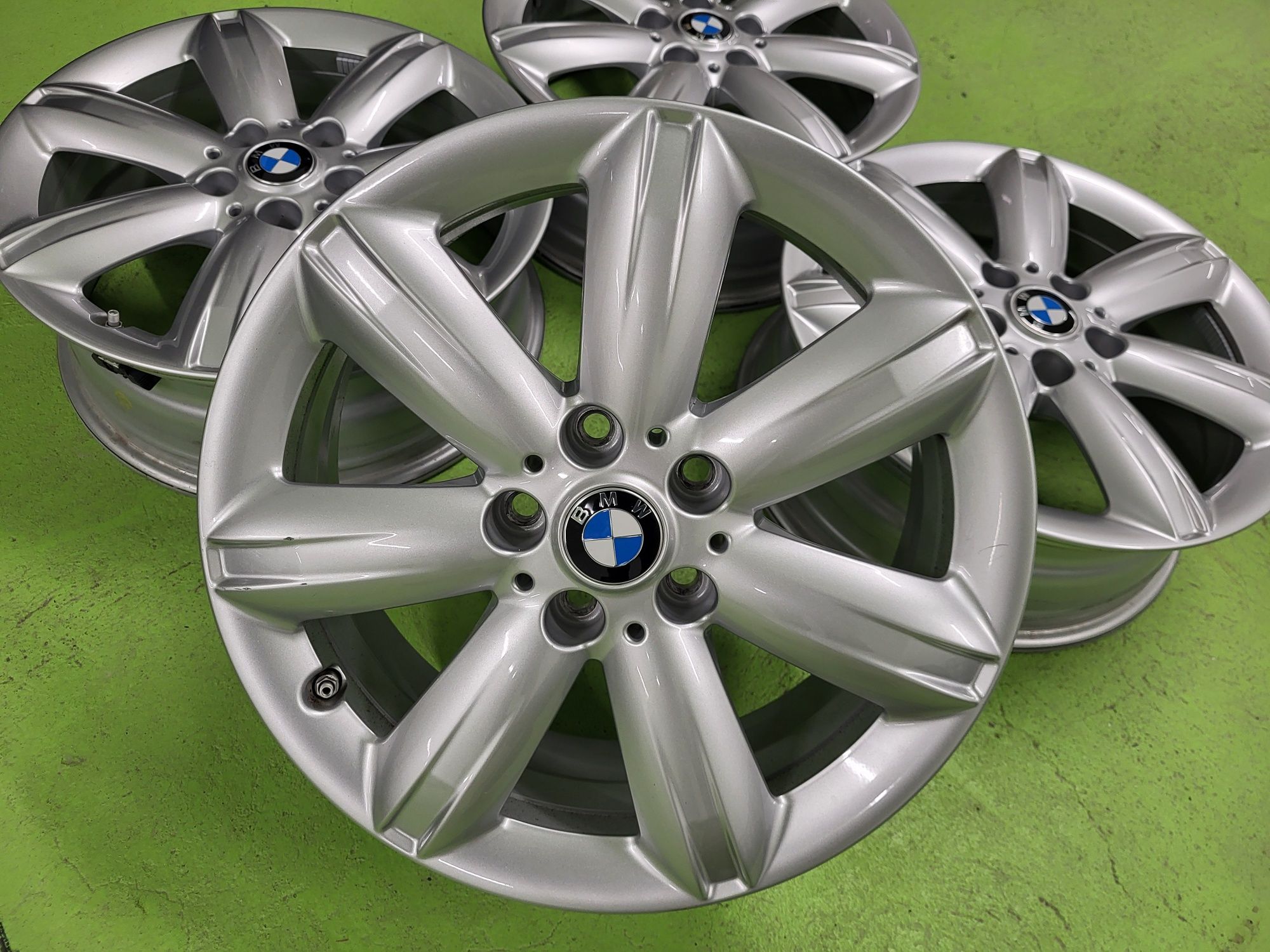 17 5x112 Bmw X1 X2 2 series лети джанти 5х112 бмв х1 х2