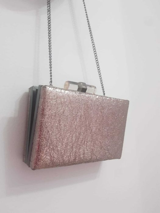 Официална рокля в турско син цвят,гол гръб,кристали ръчно изработена