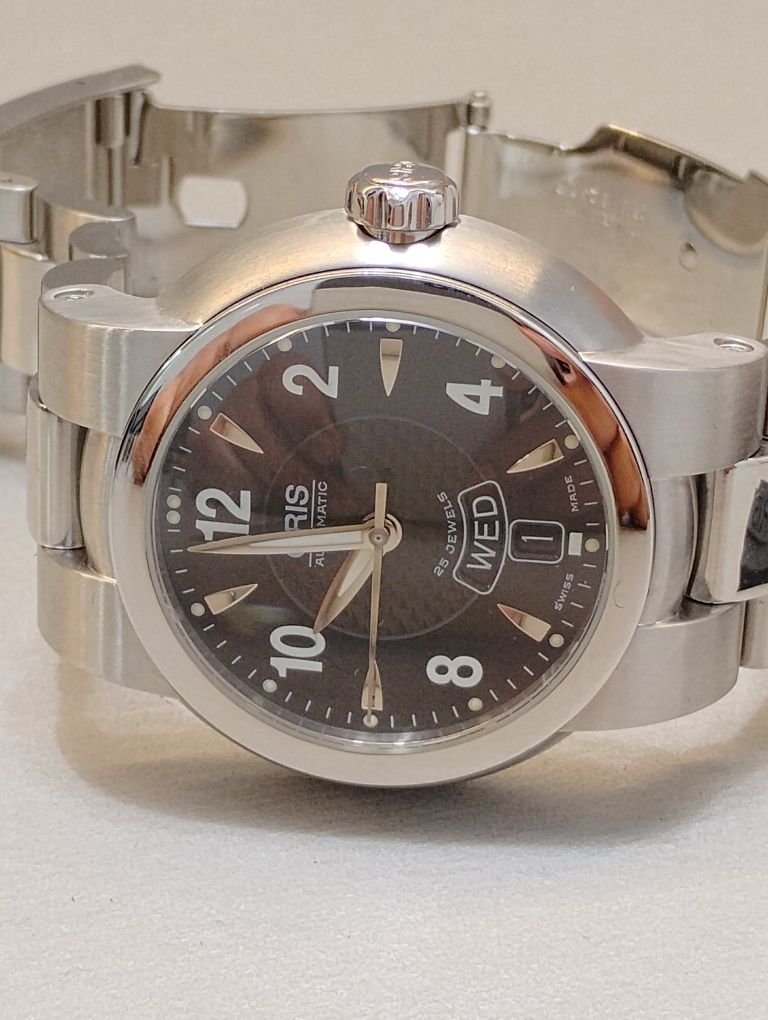 Oris TT Automatic