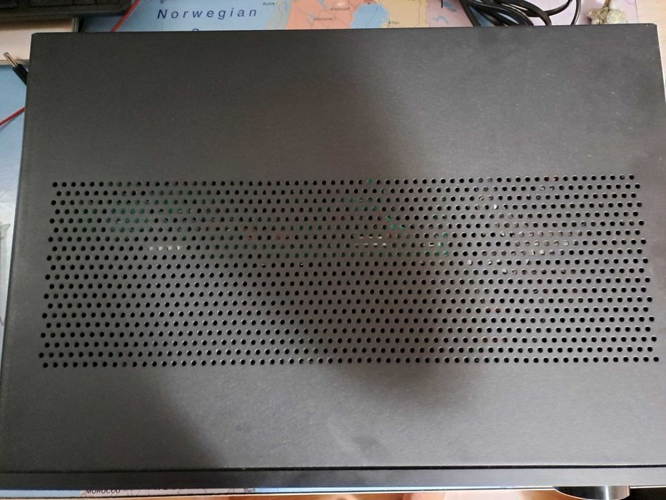 Vând amplificator Aiwa AMU-120BT în garanție
