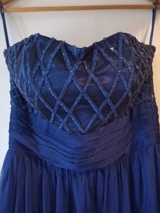 Рокля за абитуриентски бал