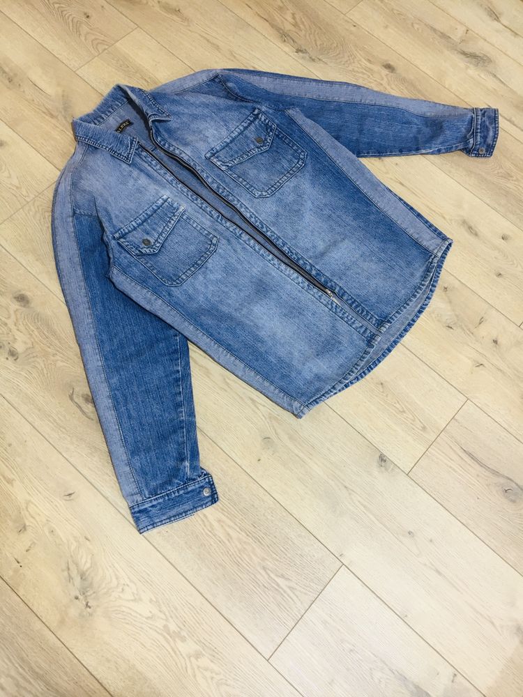 Джинсовая фирменная куртка BERSHKA фирменные джинсы Paul & Shark