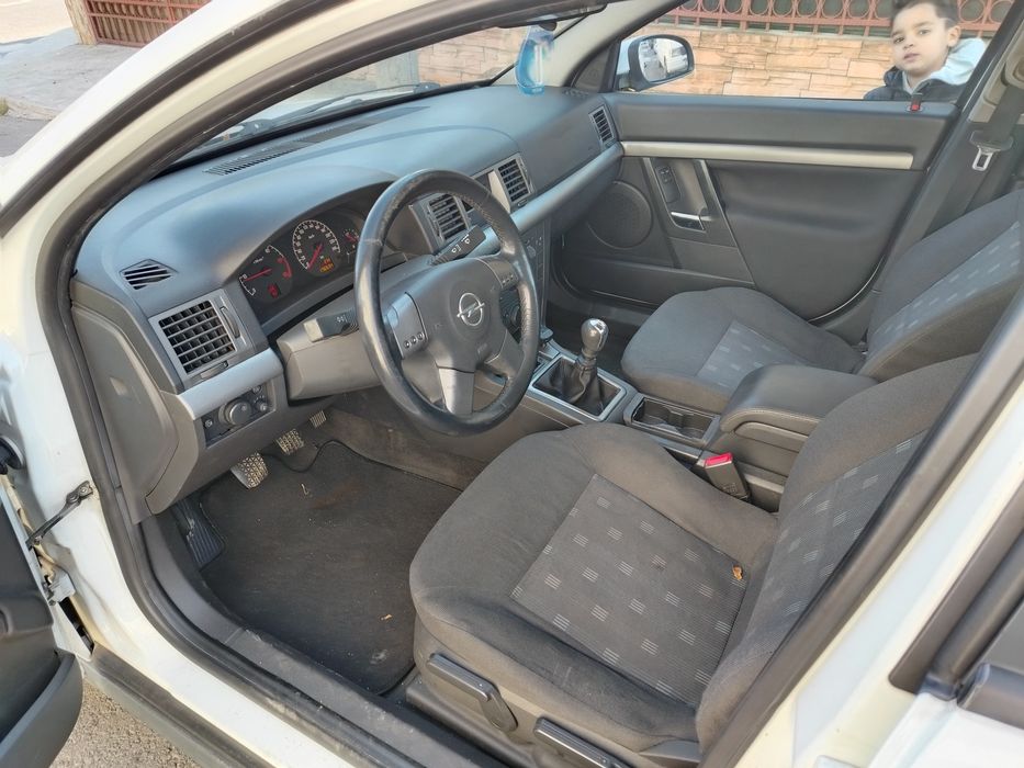 Vând Opel Vectra c 20 d