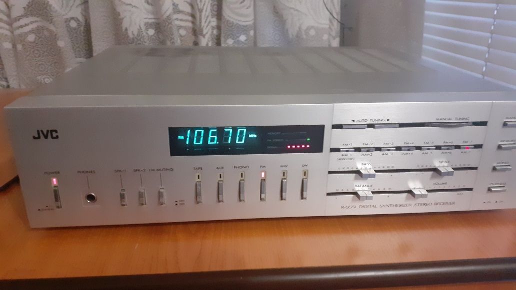 Amplificator amplituner receiver JVC