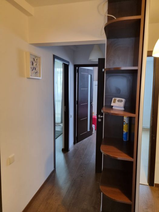 3 camere decomandat + parcare plătită – Gura Vadului