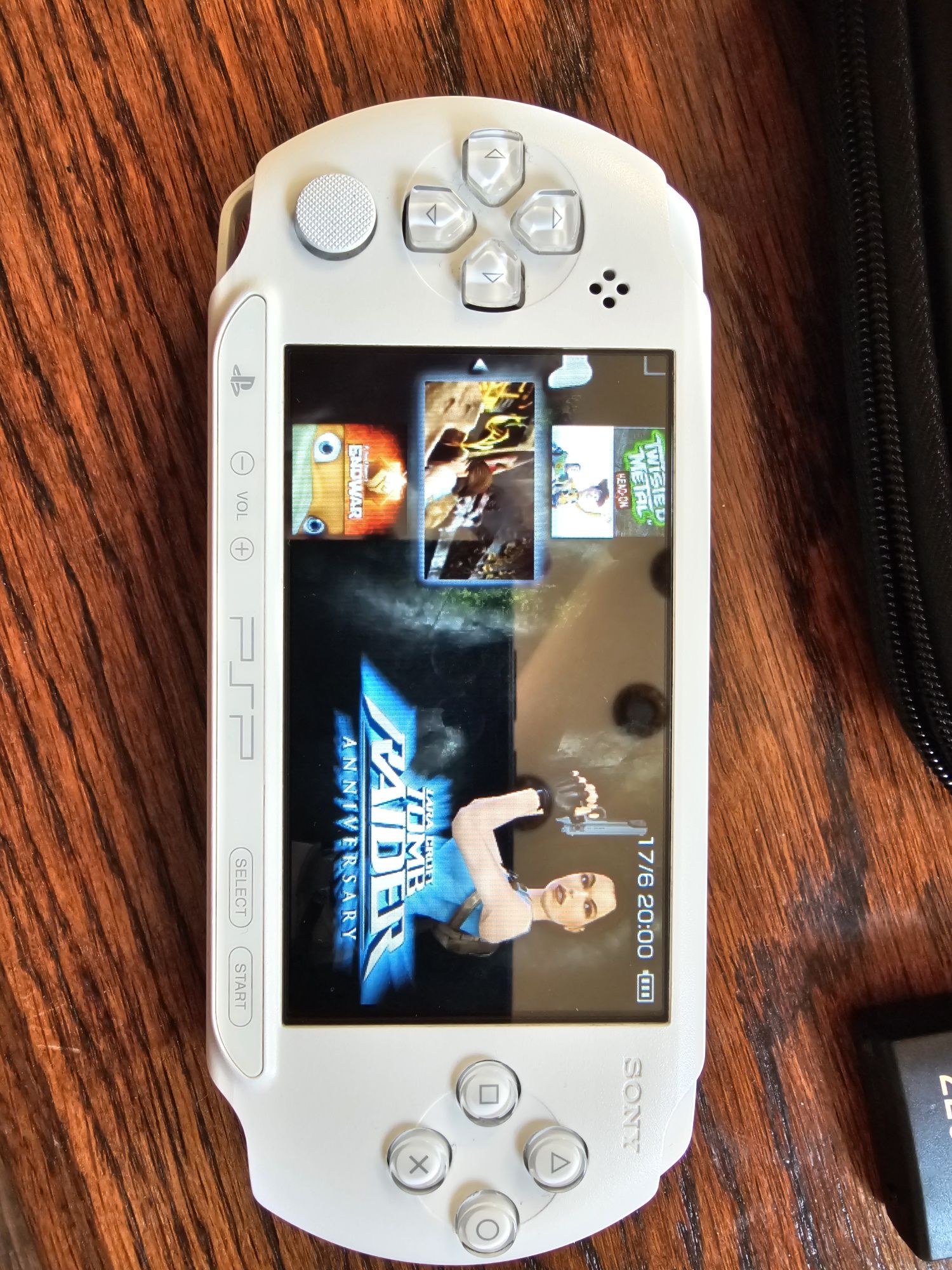 PSP 1004 Sony игрална конзола