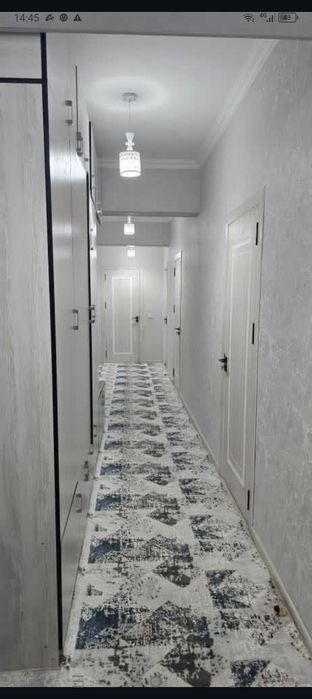 Uy sotiladi 3 honali 2 balkon 1 tasi yopilgan mebel tehnikalari bn