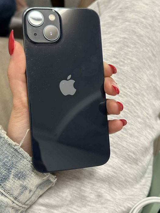 Iphone 13 батерията 100%