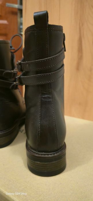 холна маса от дърво с повдигащ механизъм на плота