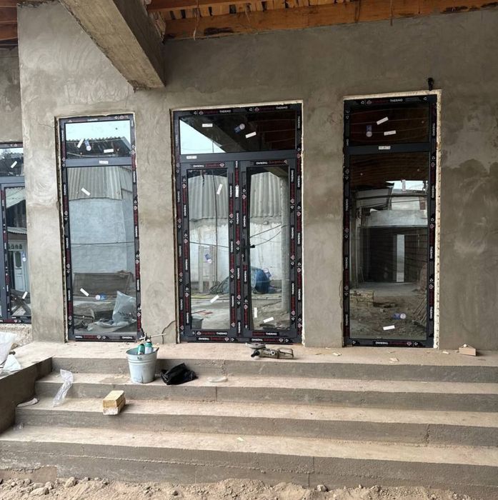 Okna I dveri AKFA Engelberg Termo