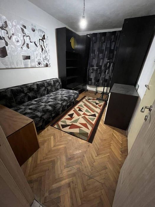 Тристаен, под наем, кв. Долно Езерово