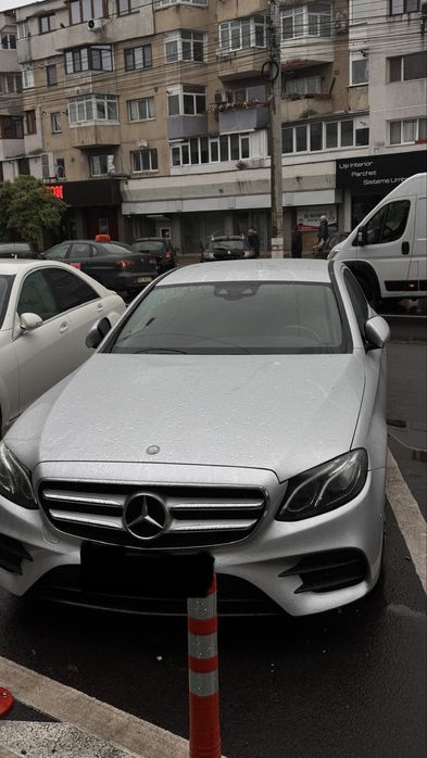Mercedes E Class impecabil